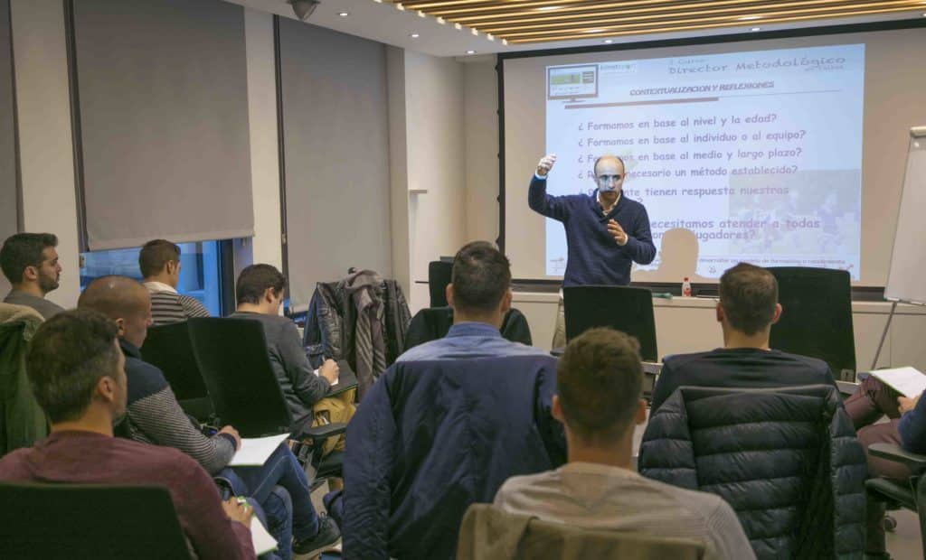 Inscríbete al curso de Especialista en Formación de AFE y Kimet Sport